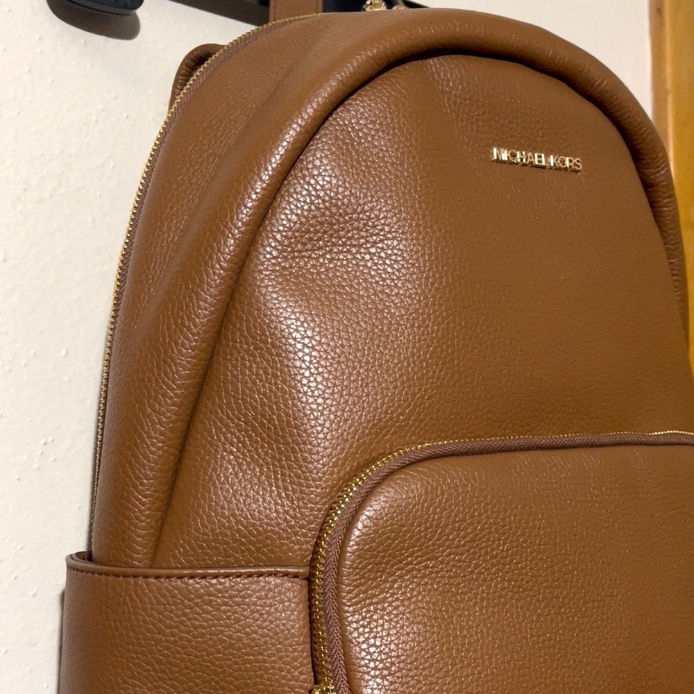 🆕🌺MICHAEL KORS Backpack🌺 - Picture 6 of 16